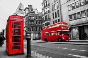 London Red Buses - Moving to London and Living in London