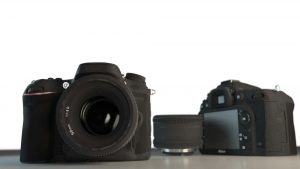 Tips on How to Choose a DSLR Camera for Home Recording